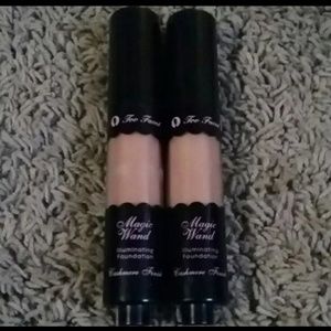 1 New Too Faced Magic Wand Foundation Miami Tan   